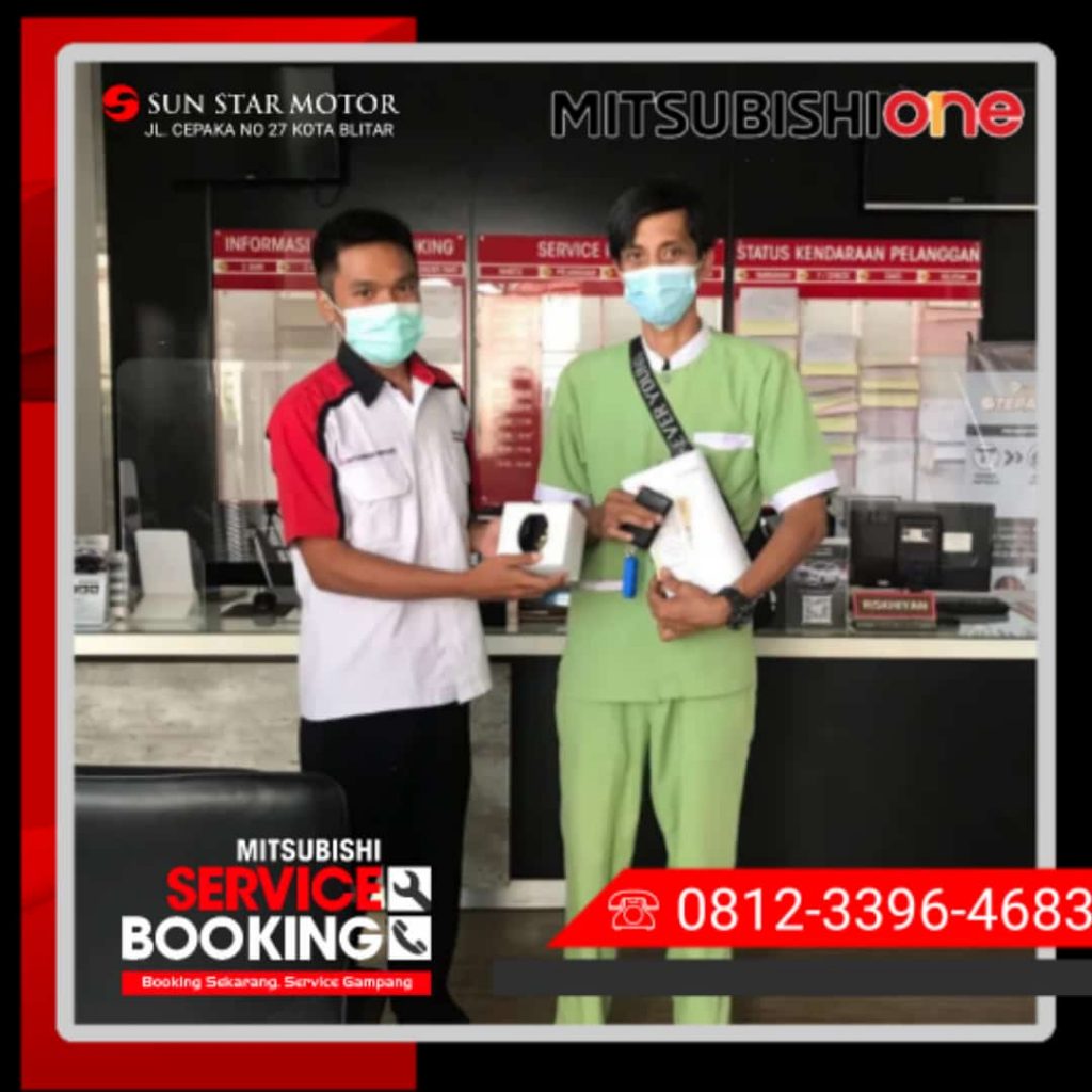 SERVICE KENDARAAN DI BENGKEL MITSUBISHI PT. SUN STAR MOTOR BLITAR DAPAT SOUVENIR MENARIK