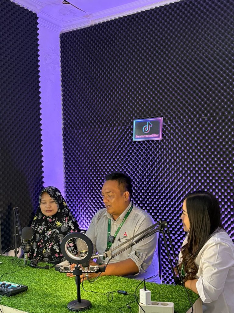 PODCAST WITH KONSUMEN SETIA MITSUBISHI