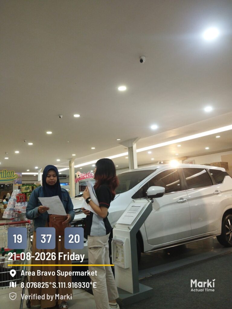 PAMERAN MITSUBISHI XPANDER DI SWALAYAN BRAVO TULUNGAGUNG